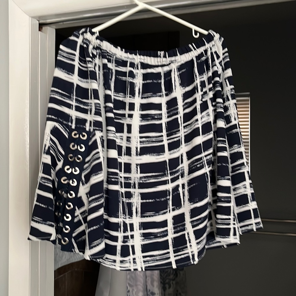 Chico’s Off the shoulder blue and white women’s casual shirt